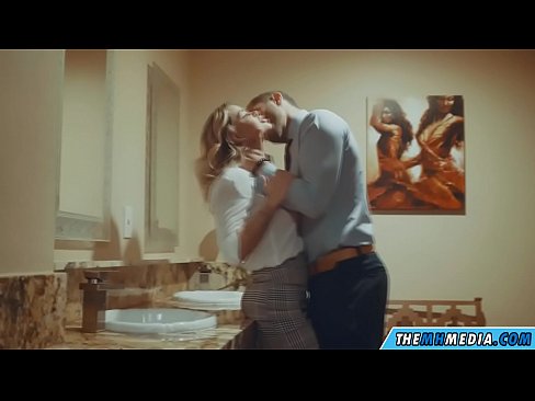 ❤️ Бүкіл аққұба сізді қоғамдық дәретханада азғырғанда ️❌ Әдемі порно kk.amzhoka.top